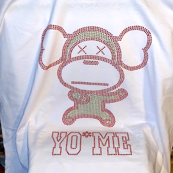 New: Heavyweight graphic pic T-shirt - Picture 1 of 4